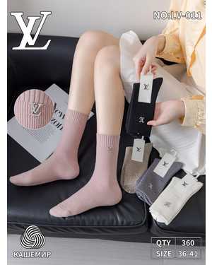 ЖЕНСКИЕ НОСКИ ЖЕНСКИЕ 10 ПАР СОСТАВ: КАШЕМИР, ПОЛЕСТЕР, СПАНДЕКС РАЗМЕР: РАЗМЕР: 36-41