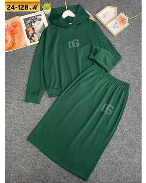 ЖЕНСКИЙ КОСТЮМ ДВОЙКА ТКАНЬ ТРИКОТАЖ