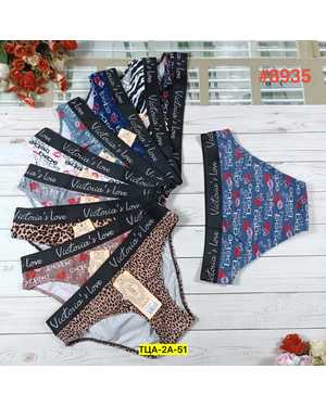 Женские трусики. В упаковке 6шт один размер разные цвета