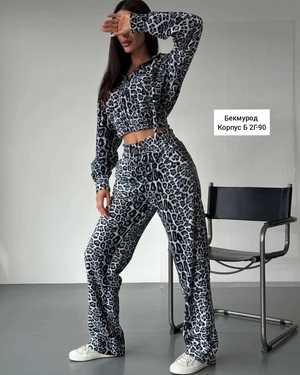 ЖЕНСКИЙ КОСТЮМ ДВОЙКА В РАЗМЕР ТКАНЬ ДВУХСТОРОНЫЙ ФЛИСС