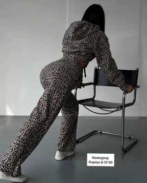 ЖЕНСКИЙ КОСТЮМ ДВОЙКА В РАЗМЕР ТКАНЬ ДВУХСТОРОНЫЙ ФЛИСС