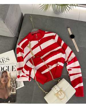 СВИТЕР ТКАНЬ МЯГКАЯ ВЯЗКА