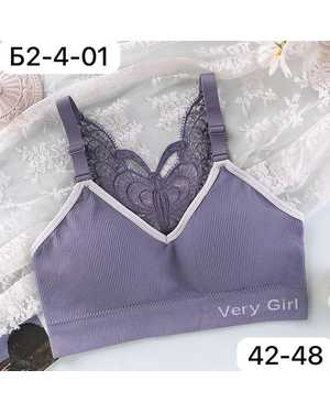 Женский топ с поролоном