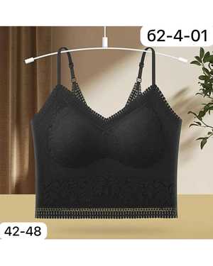 Женский топ с тонким поролоном