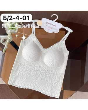 Женский топ с тонким поролоном