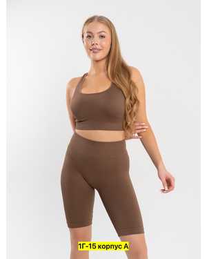 Женский костюм. Ткань лапша