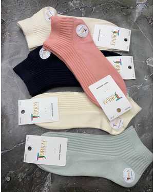 ЖЕНСКИЕ ЖЕНСКИЕ НОСОЧКИ 10 ПАР СОСТАВ: ХЛОПОК 90%, ПОЛИАМИД 5%, ЛАЙКРА 5% РАЗМЕР: РАЗМЕР: 36-41