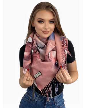 ПЛАТОК СОСТАВ: 100% CASHMERE РАЗМЕР: 110*110 CM