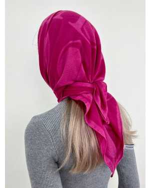 ПЛАТОК СОСТАВ: 100% ШЕРСТЬ РАЗМЕР: 100*100 CM