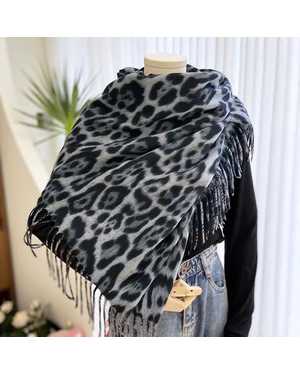 ПЛАТОК СОСТАВ: 100% CASHMERE РАЗМЕР: 110*110 CM