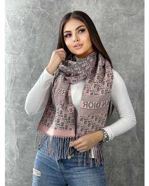 ШАРФ СОСТАВ: 65% КАШЕМИР; 35% ШЕЛК РАЗМЕР: 40*180 CM