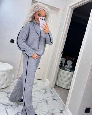 ЖЕНСКИЙ КОСТЮМ ДВОЙКА ТКАНЬ ФЛИС