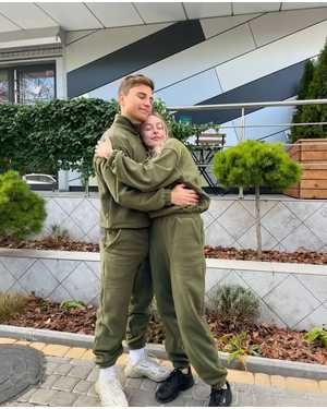 ЖЕНСКИЙ КОСТЮМ ТКАНЬ ОРИГИНАЛЬНЫЙ ДВУСТОРОННИЙ ФЛИС