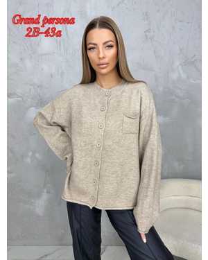 Женская кофта. Ткань : машинное вязание