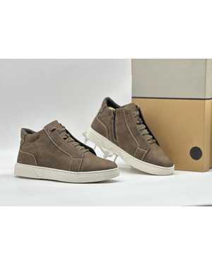 Мужские кроссовки на зиму в размер