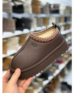 Женские угги на зиму Маломерят на размер