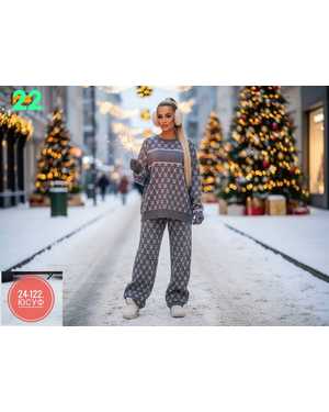 ЖЕНСКИЙ КОСТЮМ ДВОЙКА ТКАНЬ КАШЕМИР С СТРАЗАМИ