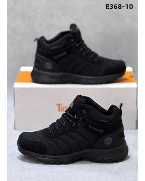 Мужские кроссовки на зиму Маломерят на размер