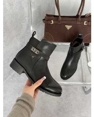 Женские ботинки на зиму в размер