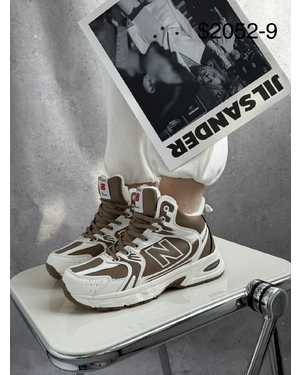 Женские кроссовки на зиму Маломерят на размер