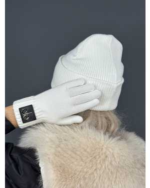 КОМПЛЕКТ ШАПКА ДВОЙНАЯ С ПЕРЧАТКАМИ ОТ 8 ДО 81 ЛЕТ РАЗМЕР: ОТ 8 ЛЕТ ДО 81 ЛЕТ 30% АКРИЛ, 70% ШЕРСТЬ СЕЗОН ЗИМА