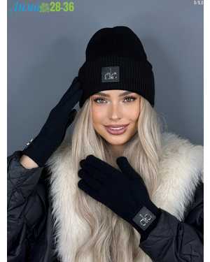 КОМПЛЕКТ ШАПКА ДВОЙНАЯ С ПЕРЧАТКАМИ ОТ 8 ДО 81 ЛЕТ РАЗМЕР: ОТ 8 ЛЕТ ДО 81 ЛЕТ 30% АКРИЛ, 70% ШЕРСТЬ СЕЗОН ЗИМА