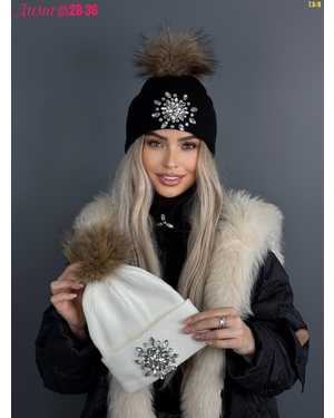 ШАПКА ДВОЙНАЯ С ПОМПОНОМ ОТ 8 ДО 108 ЛЕТ РАЗМЕР: ЕДИНЫЙ 70% ШЕРСТЬ, 30% АКРИЛ СЕЗОН ЗИМА