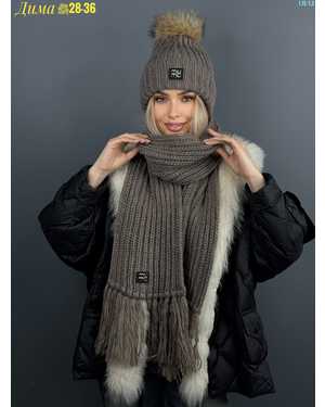 ШАПКА С ФЛИСОМ И ПОМПОНОМ ВЗРОСЛЫЙ РАЗМЕР: ЕДИНЫЙ 35% ШЕРСТЬ, 35% МАХЕР, 30% АКРИЛ СЕЗОН ЗИМА