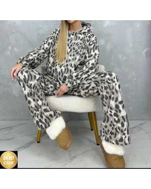 ЖЕНСКИЙ КОСТЮМ ДВОЙКА ТКАНЬ ТРИКОТАЖ