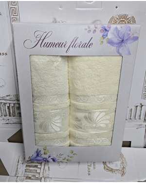 Набор из двух махровых полотенец Состав хлопок 100% Размеры 70/130 см 1 шт 50/80 см 1 шт