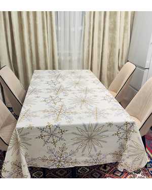 Новогодняя скатерть Велюровая Размер 150 на 220см