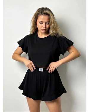 ЖЕНСКИЙ КОСТЮМ