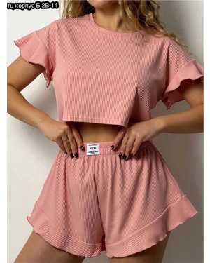 ЖЕНСКИЙ КОСТЮМ