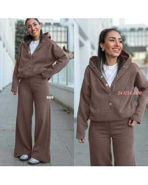 ЖЕНСКИЙ КОСТЮМ ТКАНЬ ФЛИС