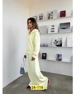 ЖЕНСКИЙ КОСТЮМ ДВОЙКА ТКАНЬ ТРИКОТАЖ