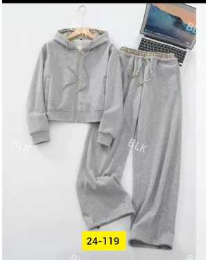 ЖЕНСКИЙ КОСТЮМ ДВОЙКА ТКАНЬ ТРИКОТАЖ НА ФЛИСЕ