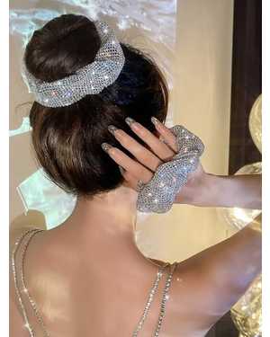 женская резинка со стразами