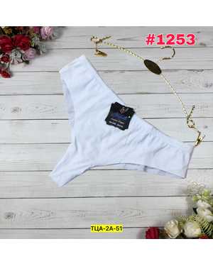 Женские трусики. В упаковке 6шт один размер разные цвета