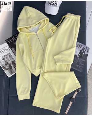 ЖЕНСКИЙ КОСТЮМ ДВОЙКА