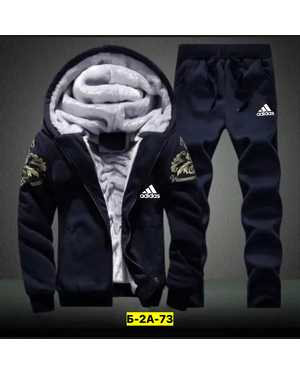 МУЖСКОЙ КОСТЮМ ДВОЙКА В РАЗМЕР ТКАНЬ ТКАНЬ: ТОЛСТОВКА 3- НИТКИ НА МЕХ, ШТАНЫ: 3- НИТКИ НАЧЕСОМ