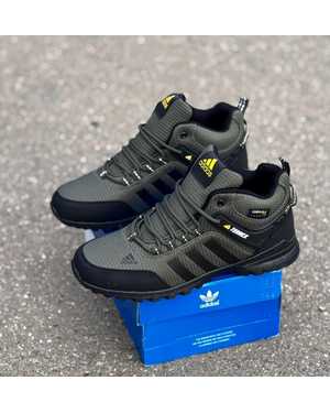 Мужские кроссовки на зиму Маломерят на размер