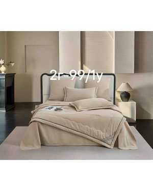 Комплект постельного белья с одеялом. Ткань сатин бархатный (возможно замена на похожее)