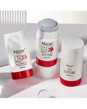 Очищающая маска-паста для лица на основе глины