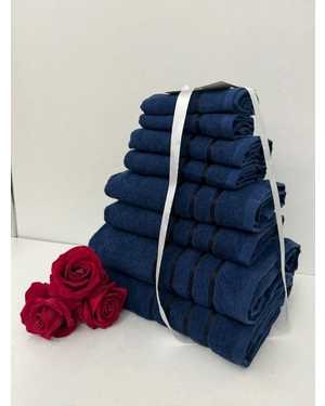 Комплект из восьми полотенец Материал: Махра Плотность: 400г/м2 Размер: 70*130- 2 шт , 50*80 - 2 шт, 30*60 - 2 шт, 30*30 - 2 шт