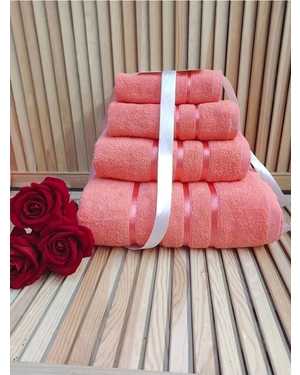 Комплект из четырёх полотенец Материал: Махра Плотность: 400г/м2 Размер: 70*130- 1 шт, 50*80 - 1 шт, 30/60 - 1 шт, 30*30 - 1 шт