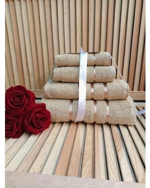 Комплект из четырёх полотенец Материал: Махра Плотность: 400г/м2 Размер: 70*130- 1 шт, 50*80 - 1 шт, 30/60 - 1 шт, 30*30 - 1 шт