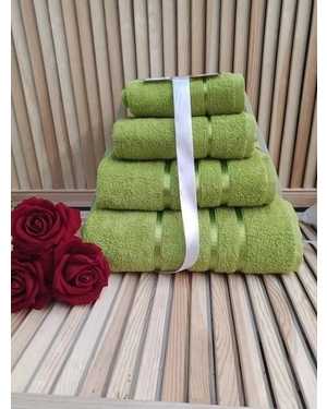 Комплект из четырёх полотенец Материал: Махра Плотность: 400г/м2 Размер: 70*130- 1 шт, 50*80 - 1 шт, 30/60 - 1 шт, 30*30 - 1 шт