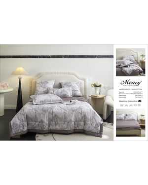 Комплект постельного белья с готовым одеялом(возможно замена на похожее)