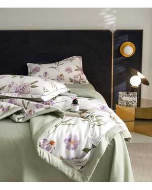 Комплект постельного белья с готовым одеялом от фирмы кендис(возможно замена на похожее)