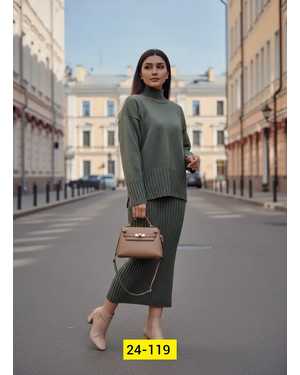 ЖЕНСКИЙ КОСТЮМ ДВОЙКА ТКАНЬ ВЯЗКА